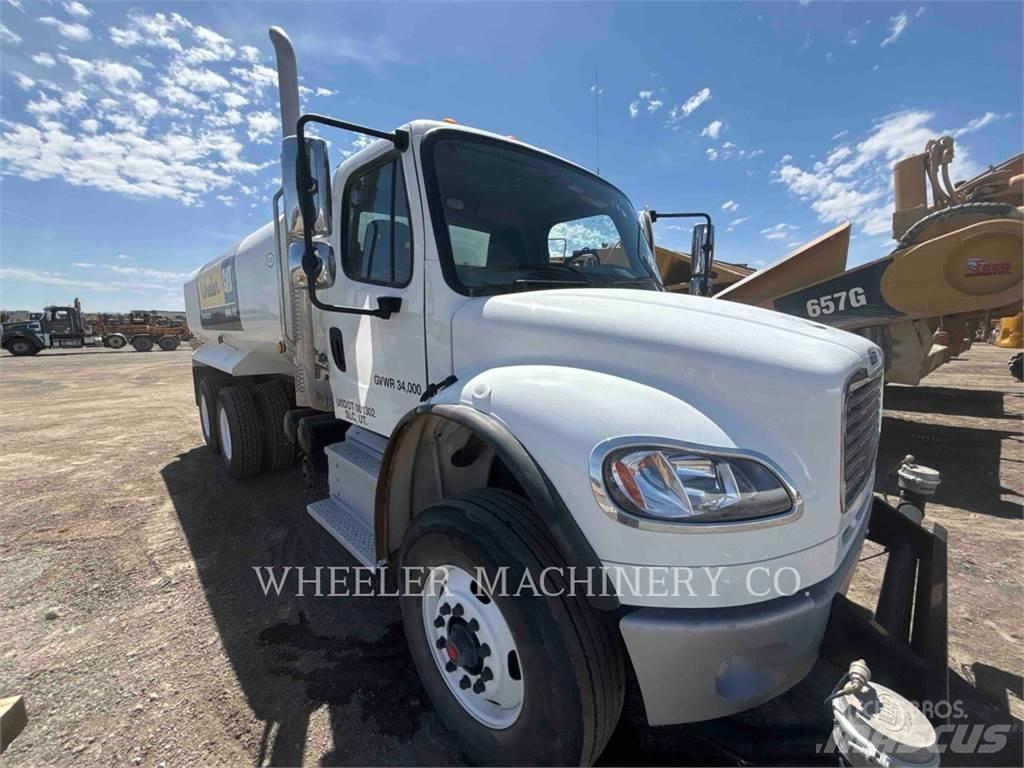 Freightliner WT4000 A Cisternové vozy