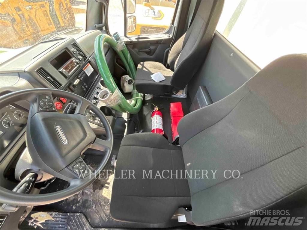 Freightliner WT4000 A Cisternové vozy