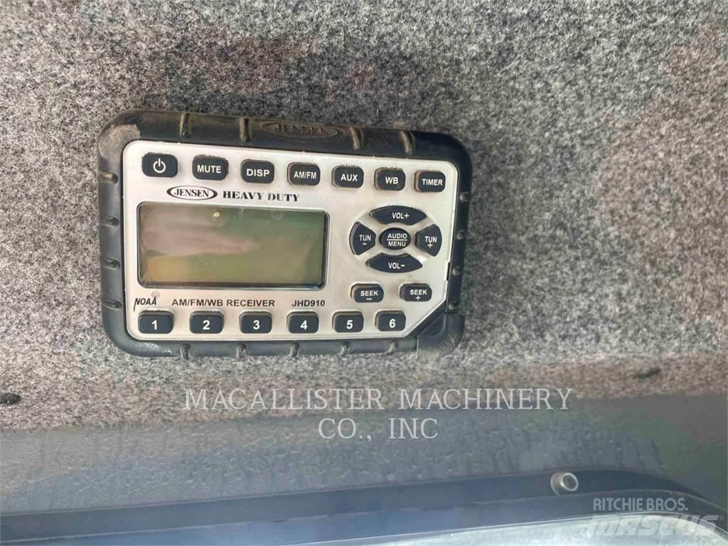 Gehl RT210 Pásové nakladače
