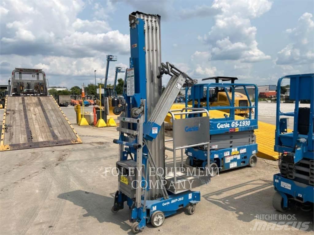 Genie AWP36SDC Nůžková zvedací plošina