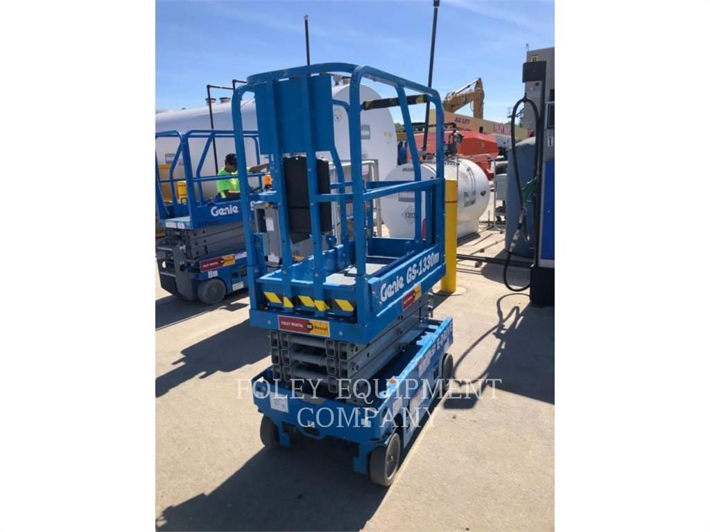 Genie GS1330 Nůžková zvedací plošina