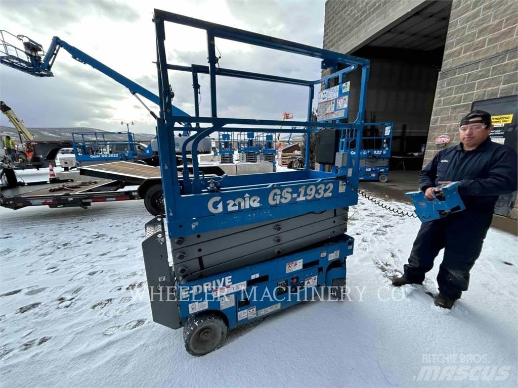 Genie GS1932 Nůžková zvedací plošina