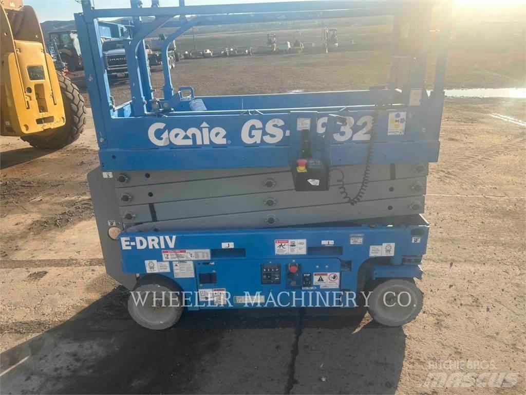 Genie GS1932 Nůžková zvedací plošina