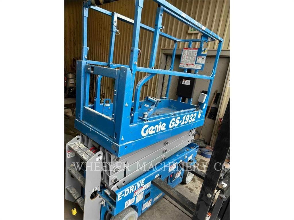 Genie GS1932 Nůžková zvedací plošina