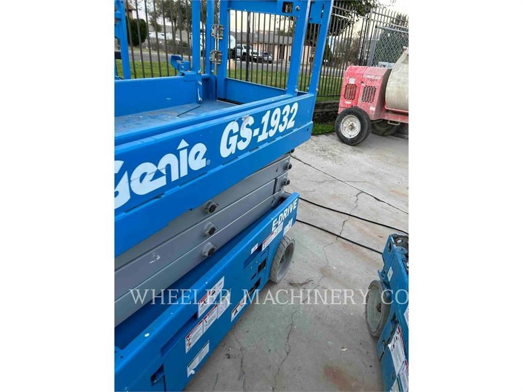 Genie GS1932 Nůžková zvedací plošina