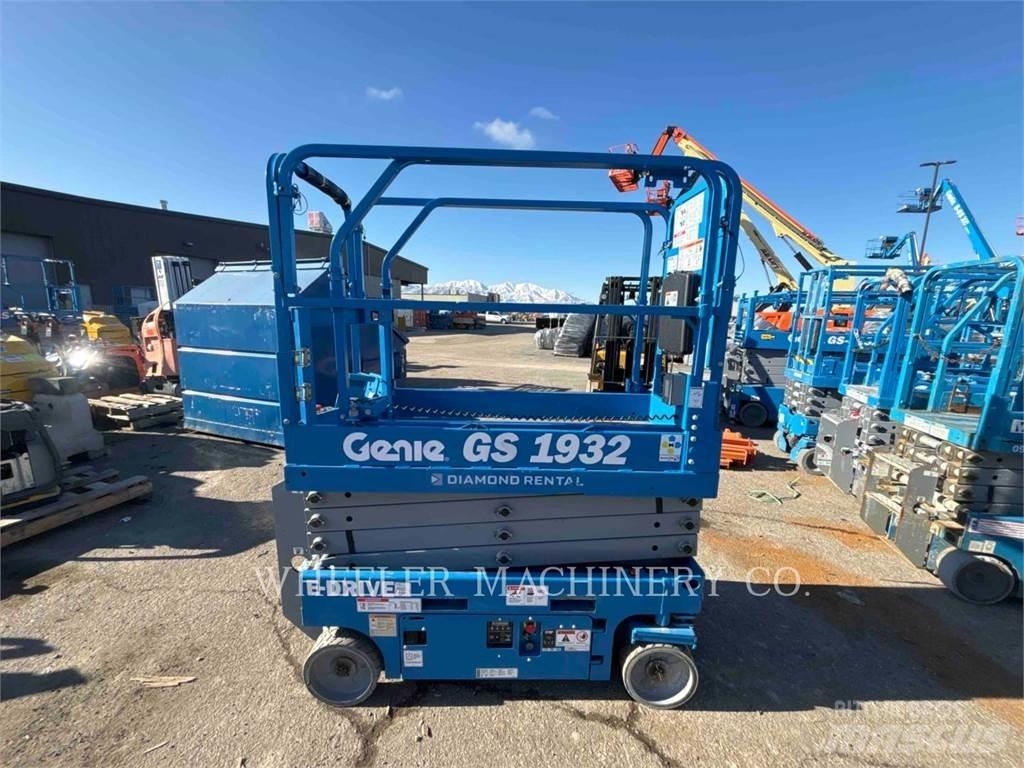 Genie GS1932 Nůžková zvedací plošina