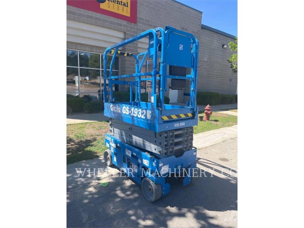 Genie GS1932 Nůžková zvedací plošina