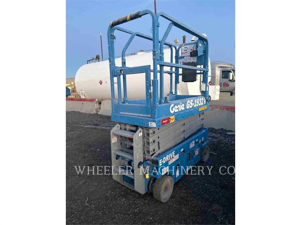Genie GS1932 Nůžková zvedací plošina
