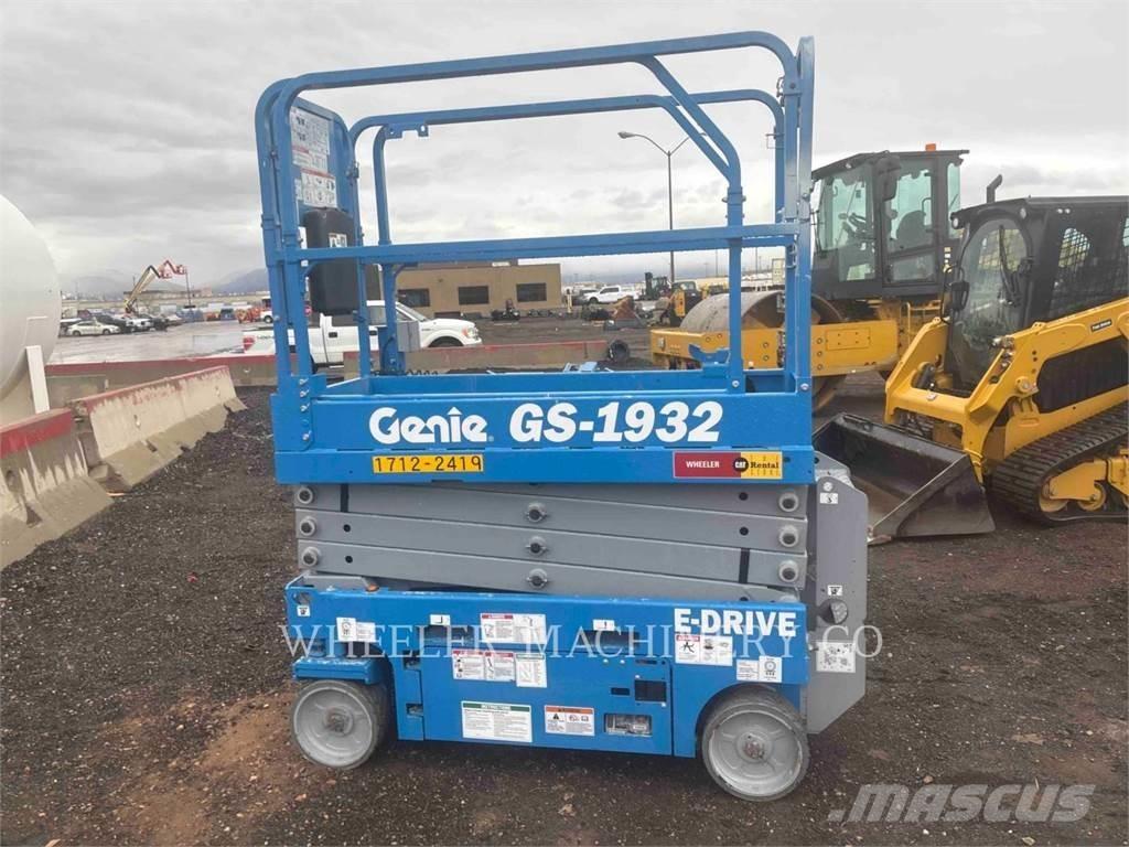 Genie GS1932 Nůžková zvedací plošina