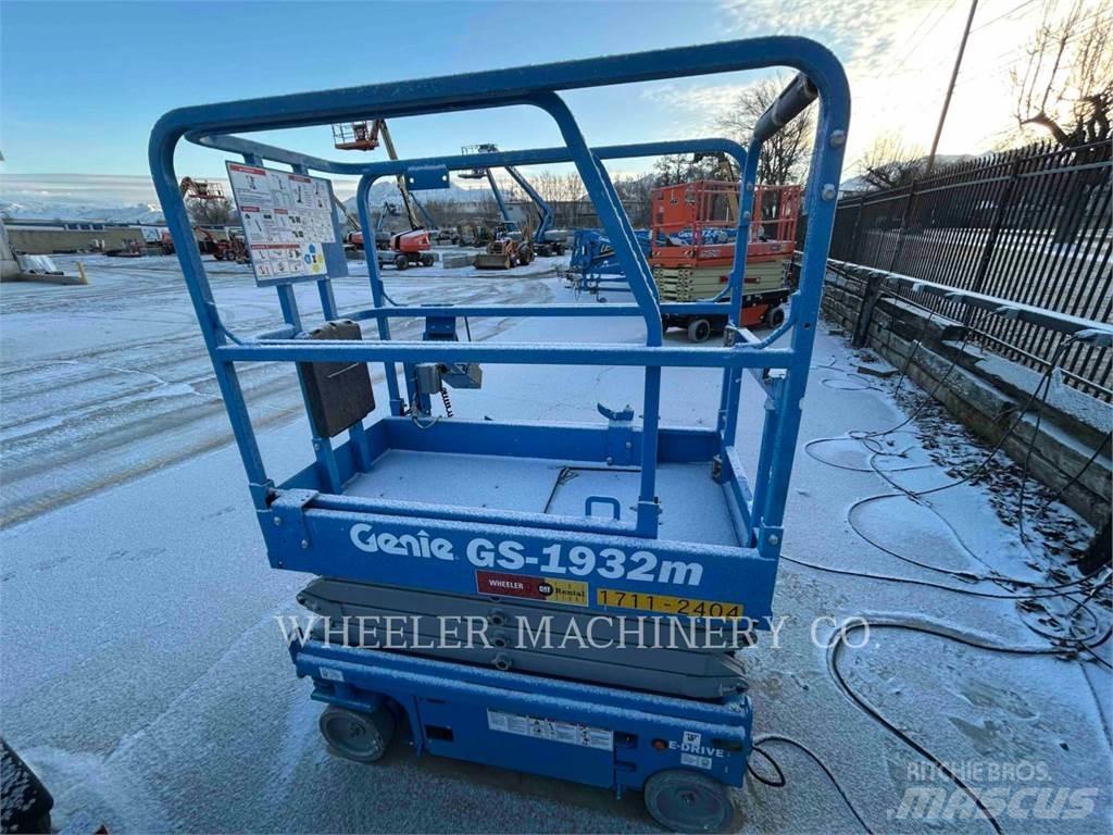 Genie GS1932M Nůžková zvedací plošina