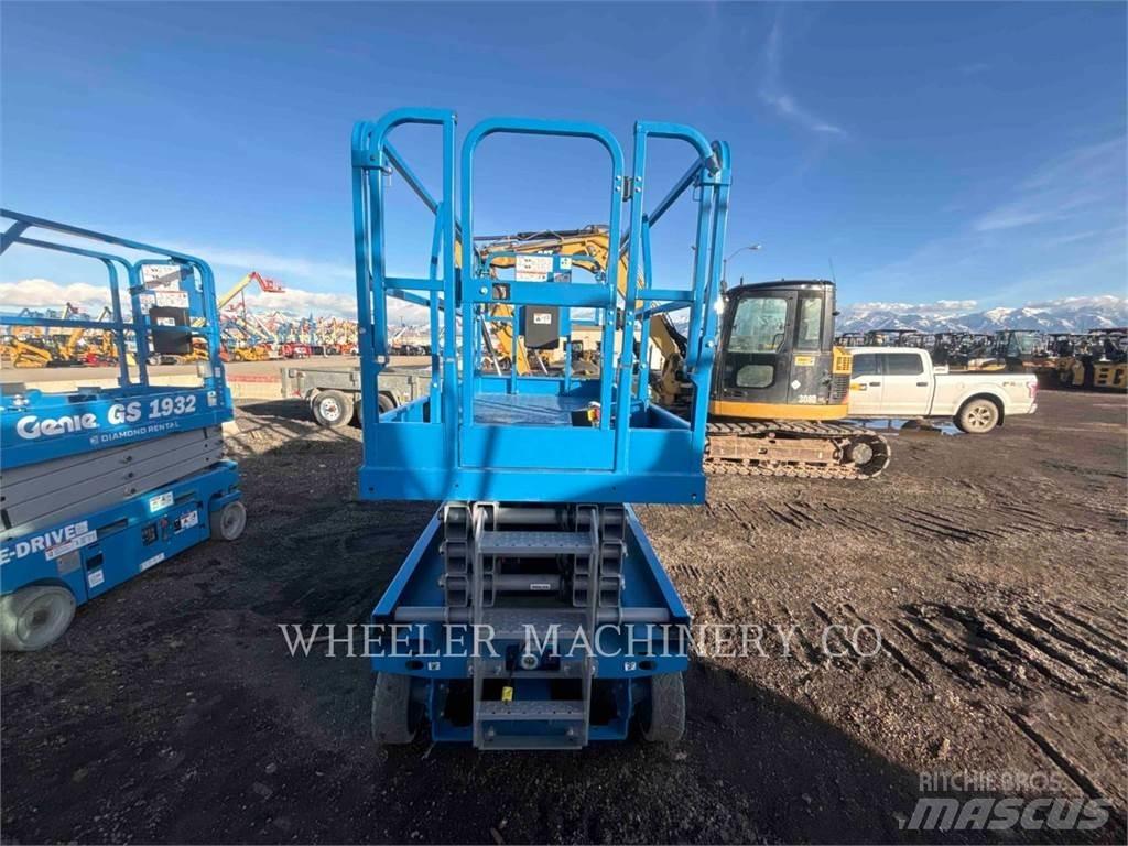 Genie GS2646 Nůžková zvedací plošina