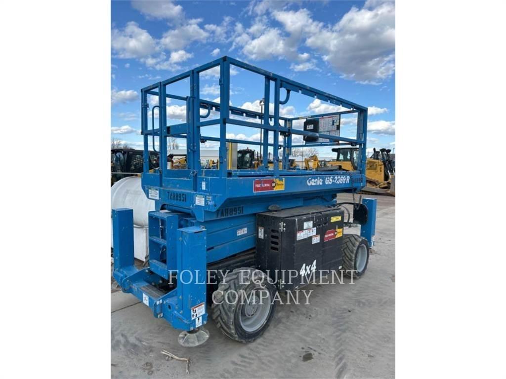 Genie GS2669RTGO Nůžková zvedací plošina