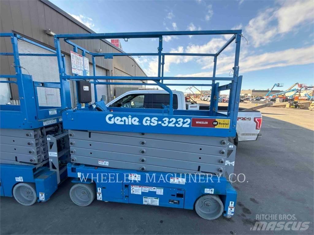 Genie GS3232 Nůžková zvedací plošina