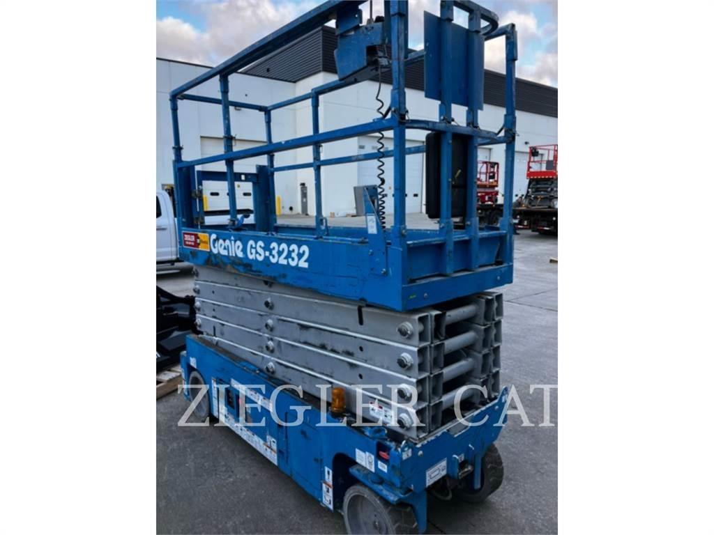 Genie GS3232 Nůžková zvedací plošina
