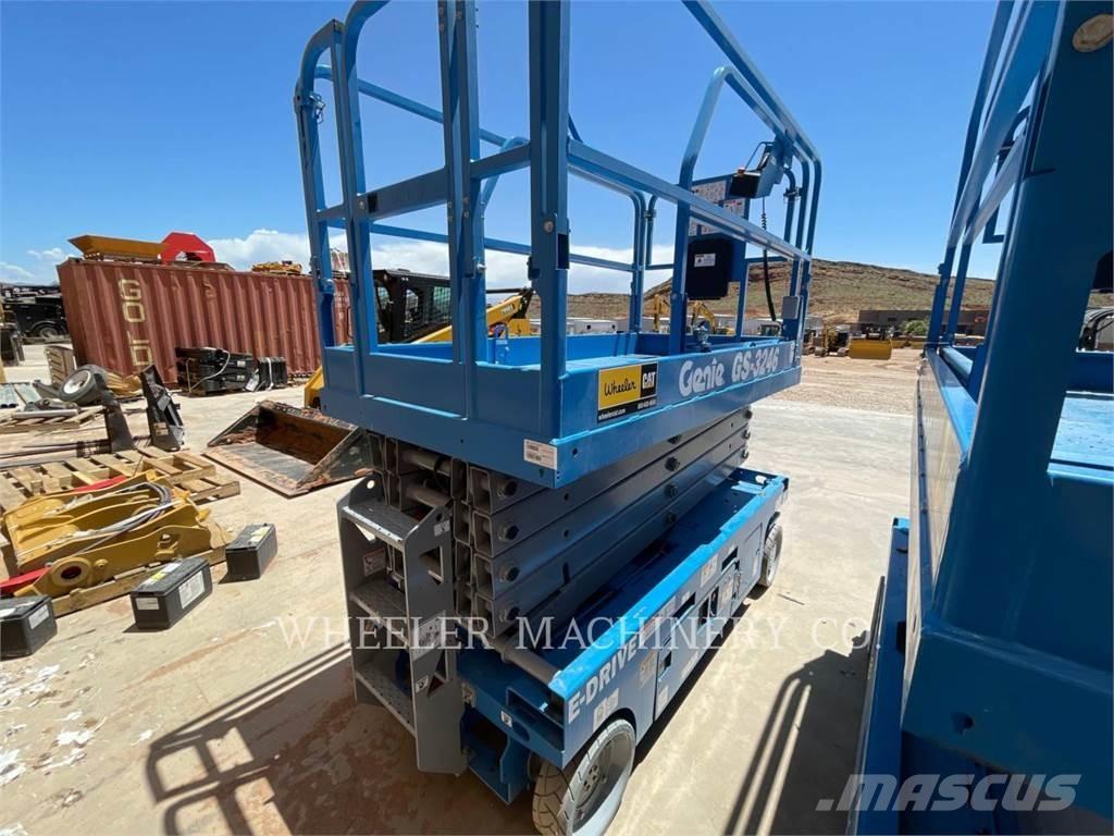 Genie GS3246 Nůžková zvedací plošina
