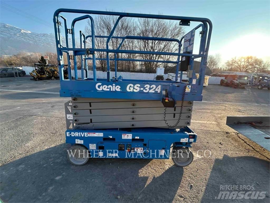 Genie GS3246 Nůžková zvedací plošina