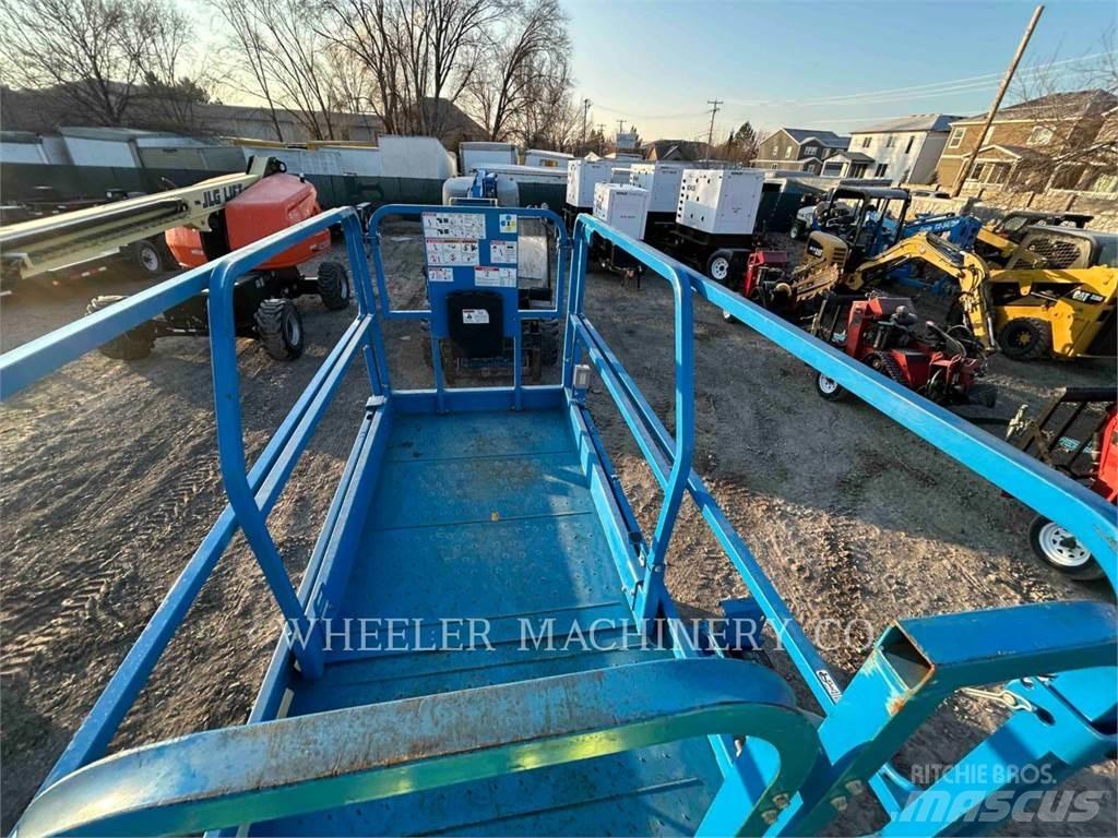 Genie GS3246 Nůžková zvedací plošina