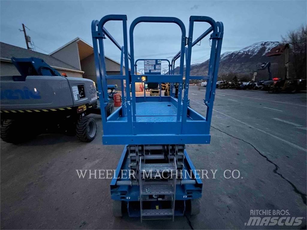 Genie GS3246 Nůžková zvedací plošina