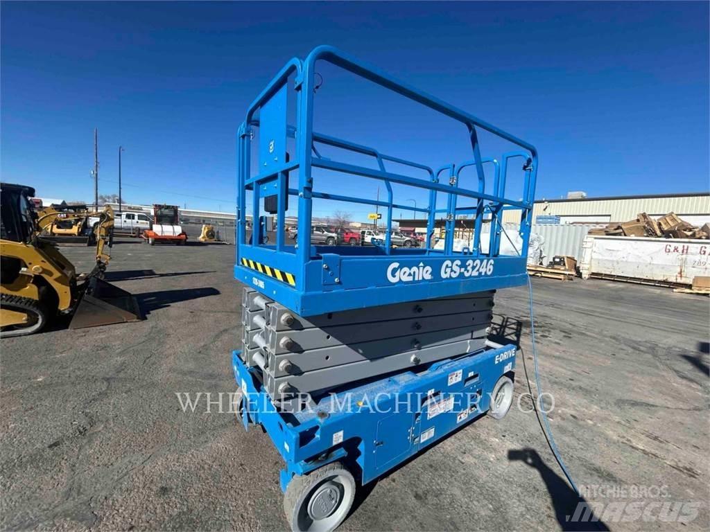Genie GS3246 Nůžková zvedací plošina