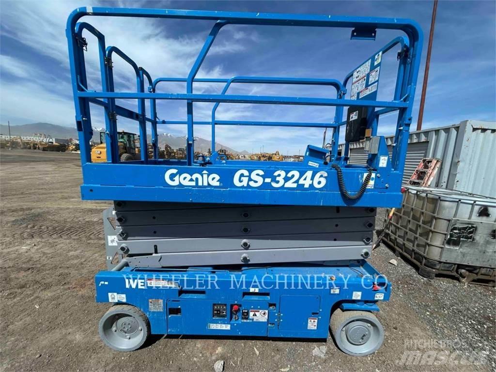 Genie GS3246 Nůžková zvedací plošina