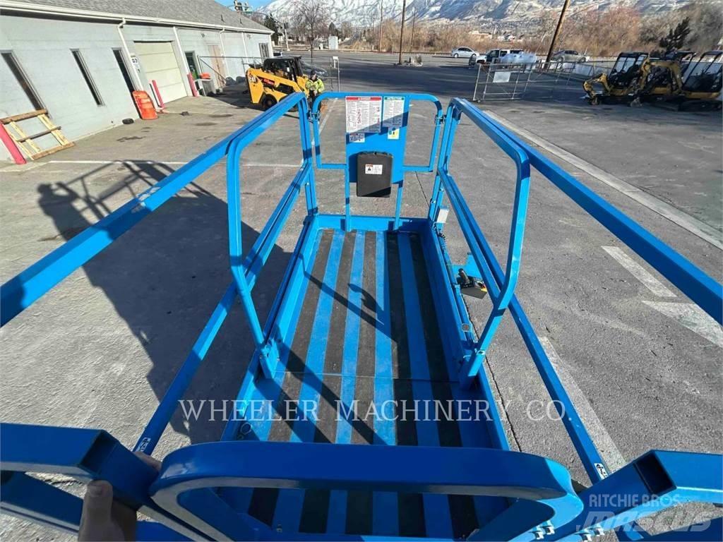 Genie GS3246 Nůžková zvedací plošina