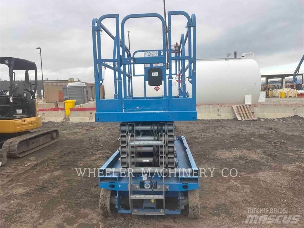 Genie GS3246 Nůžková zvedací plošina