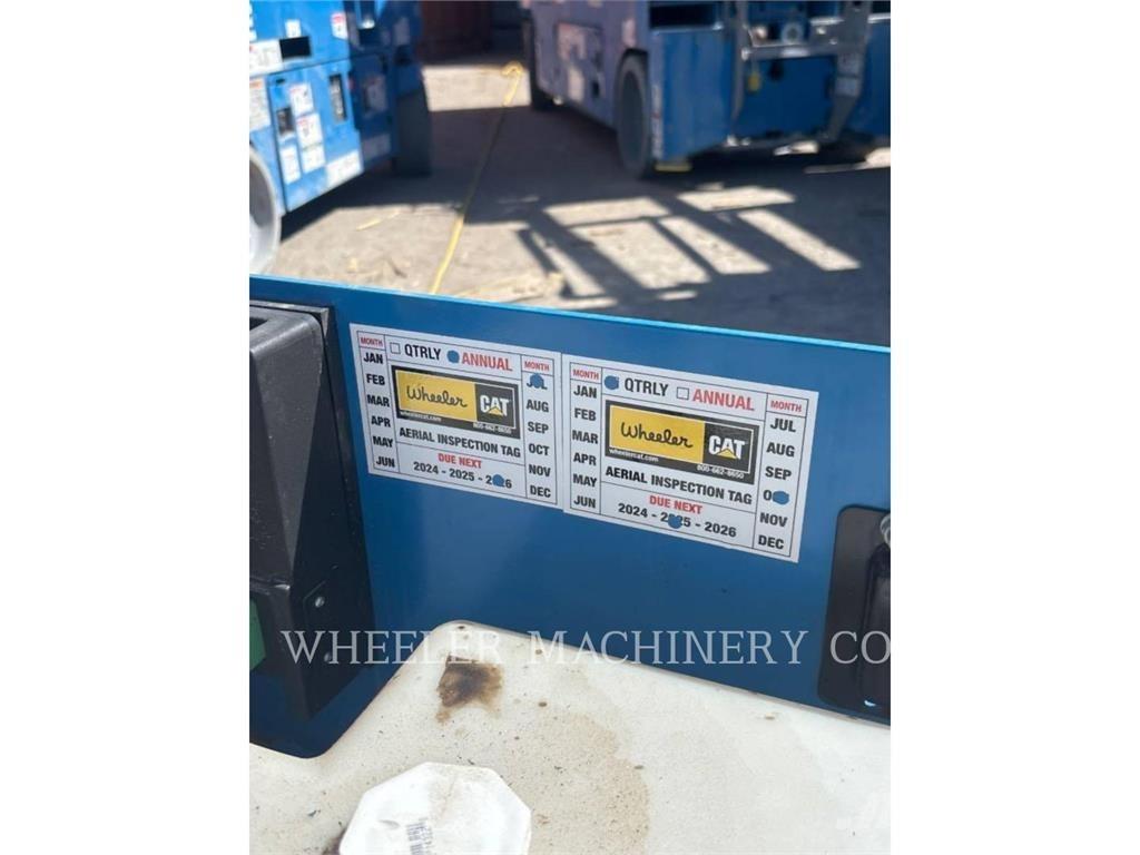 Genie GS3246 Nůžková zvedací plošina