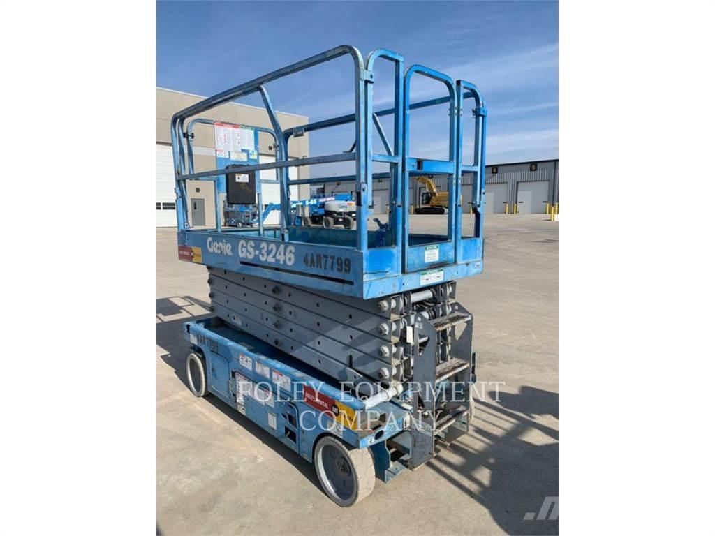 Genie GS3246 Nůžková zvedací plošina
