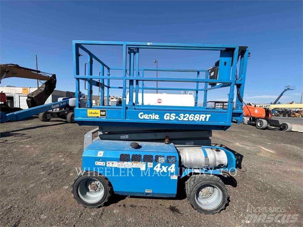 Genie GS3268 RT Nůžková zvedací plošina