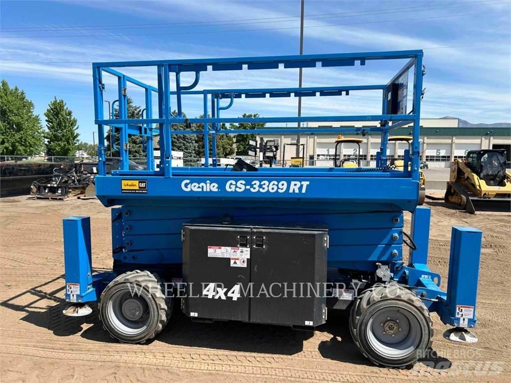 Genie GS3369 RT Nůžková zvedací plošina