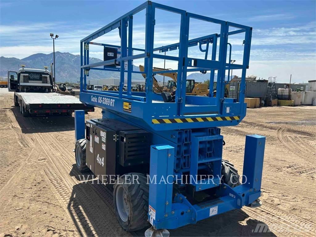 Genie GS3369 RT Nůžková zvedací plošina
