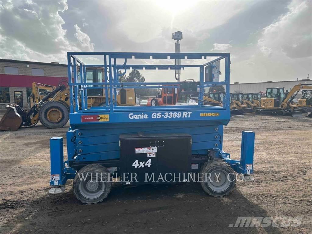 Genie GS3369 RT Nůžková zvedací plošina