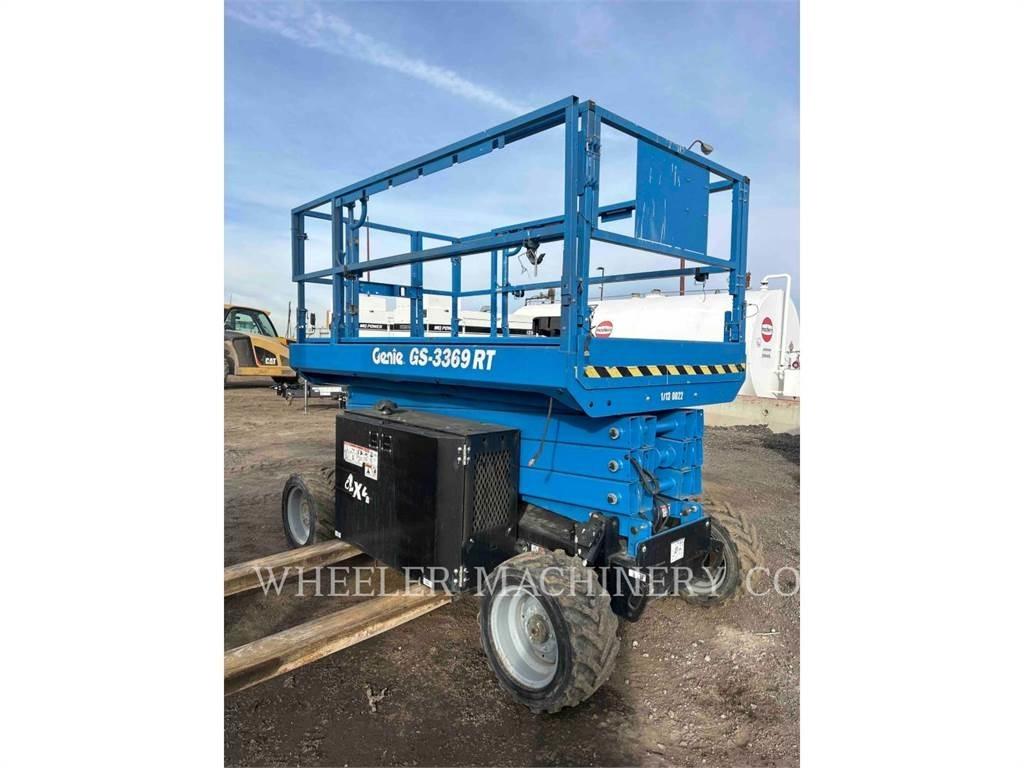 Genie GS3369 RT Nůžková zvedací plošina