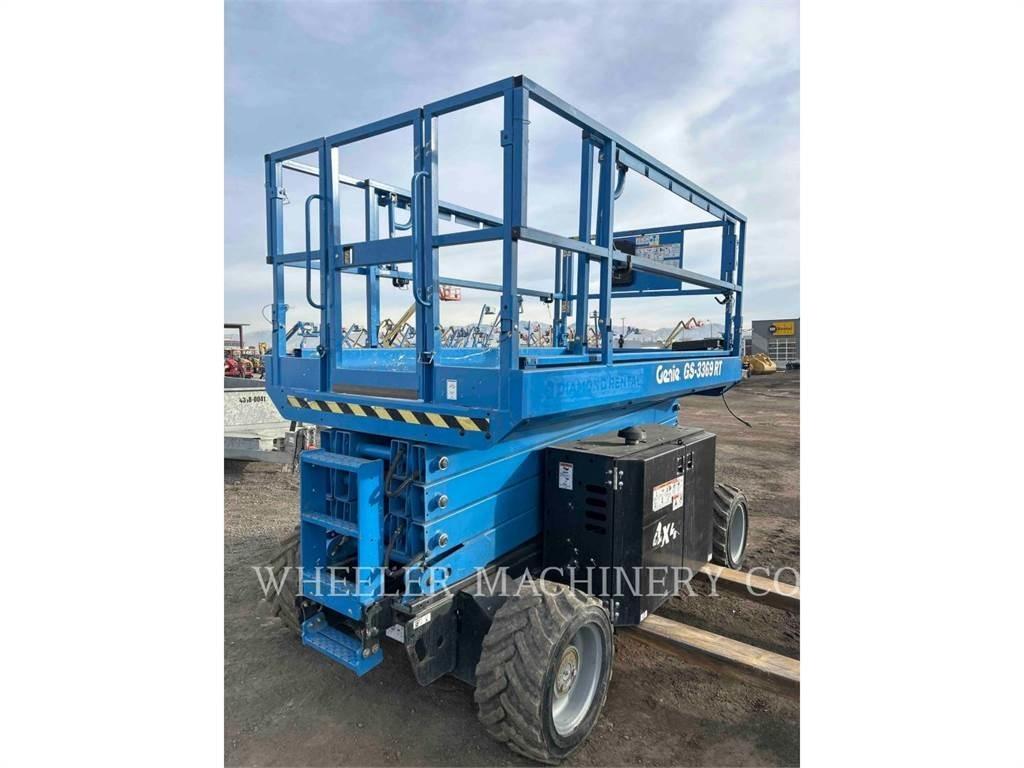 Genie GS3369 RT Nůžková zvedací plošina