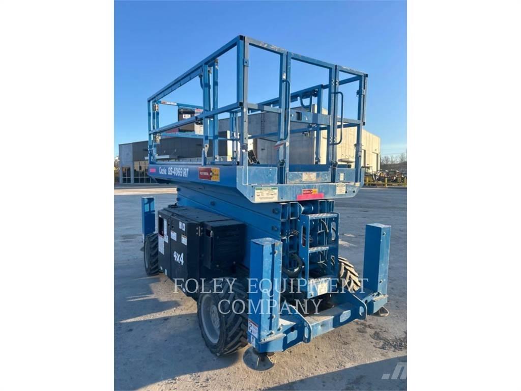 Genie GS4069RTGO Nůžková zvedací plošina