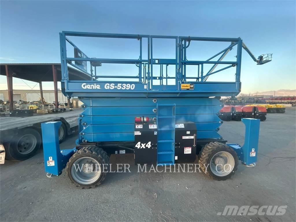 Genie GS5390 RT Nůžková zvedací plošina