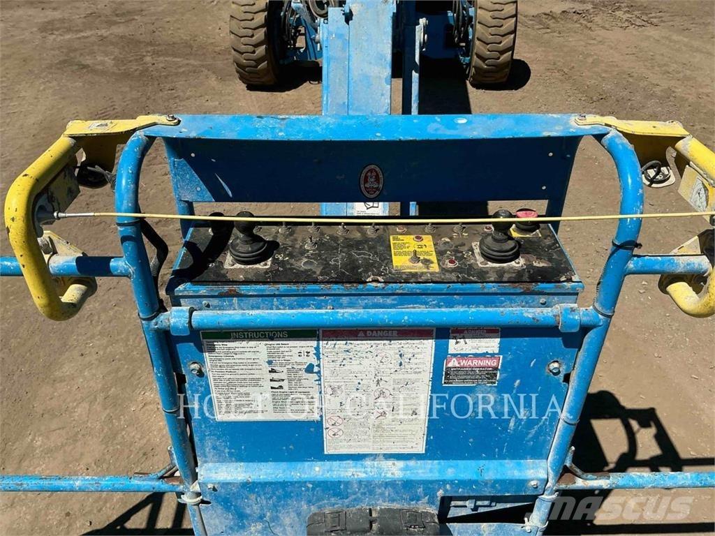 Genie S-45 Kloubové plošiny
