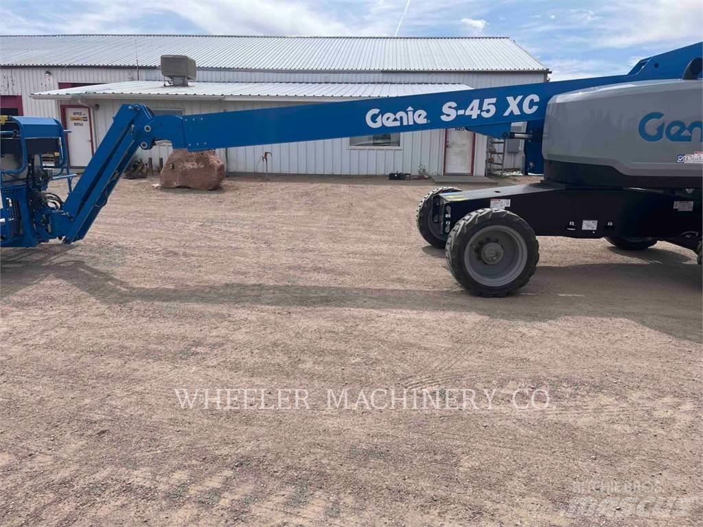 Genie S45XC Kloubové plošiny