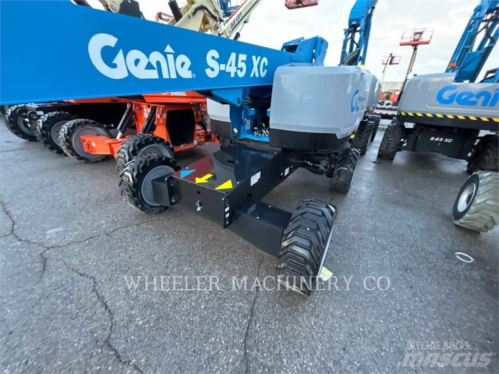 Genie S45XC Kloubové plošiny