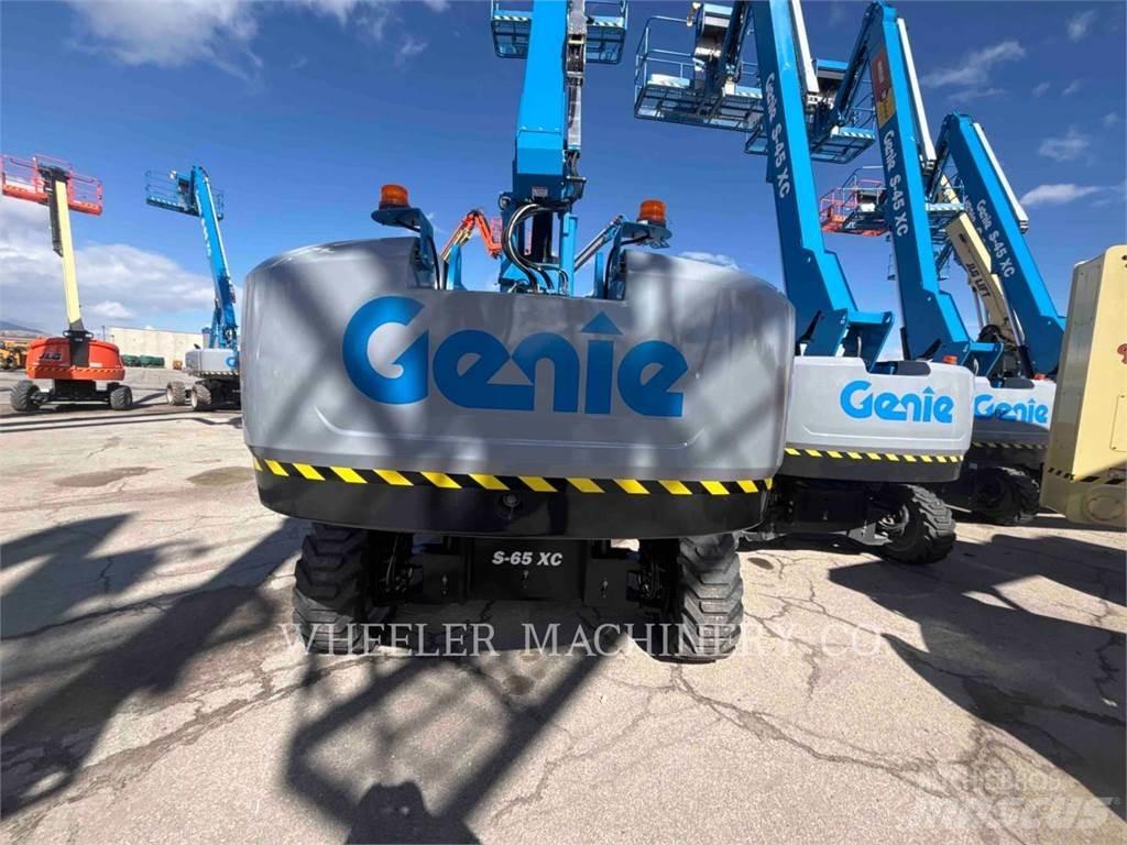 Genie S65XC SP Kloubové plošiny