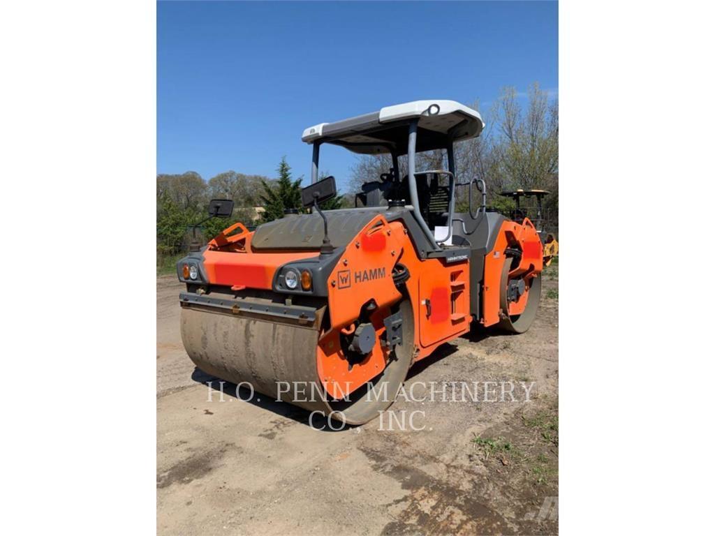 Hamm HD120I Půdní kompaktory