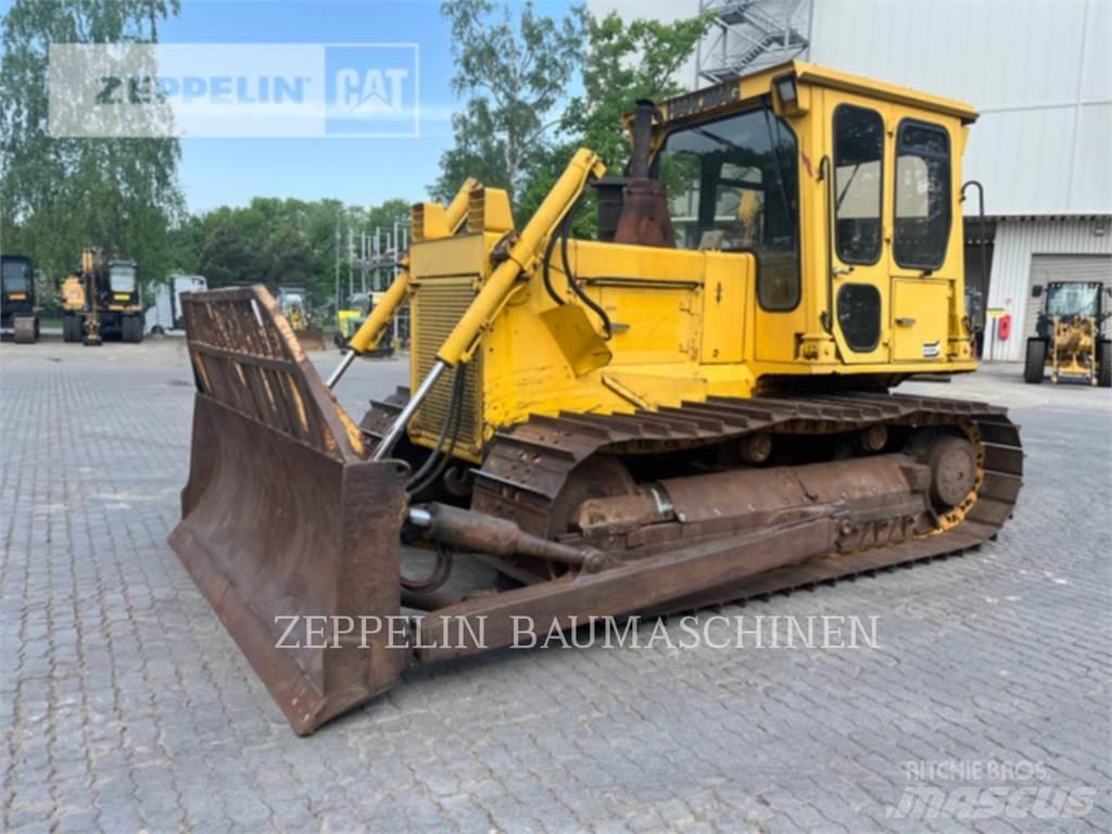 Hanomag (KOMATSU) D500E Pásové dozery