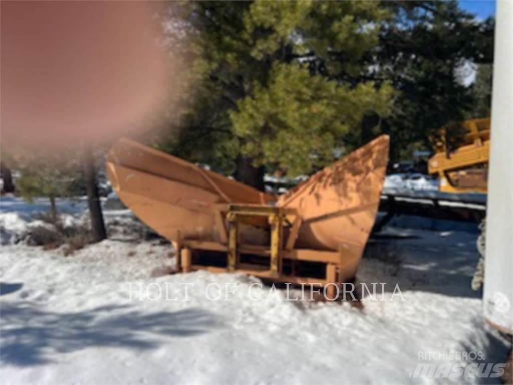 Henke SNOW PLOW Sněhové frézy