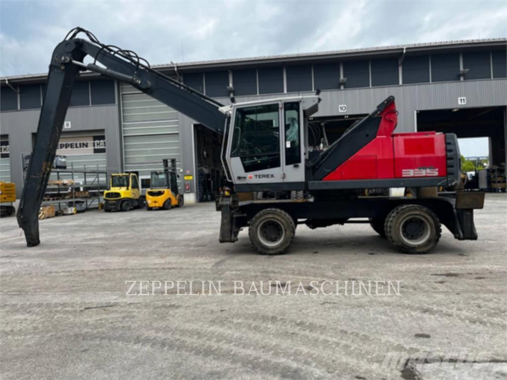 Hitachi MHL335E Demoliční rýpadla