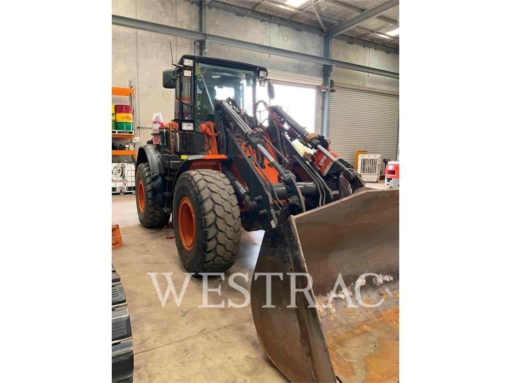 Hitachi ZW180-5B Kolové nakladače