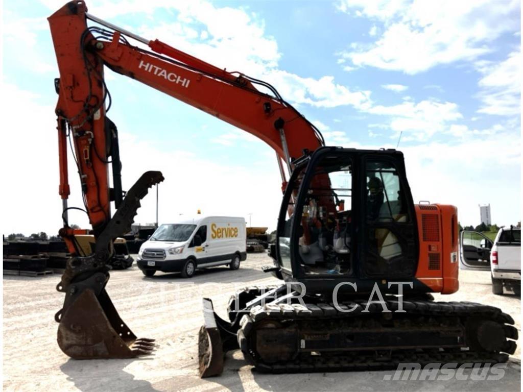 Hitachi ZX135 Pásová rýpadla