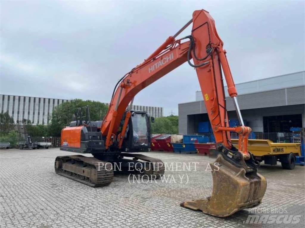 Hitachi ZX210 Pásová rýpadla