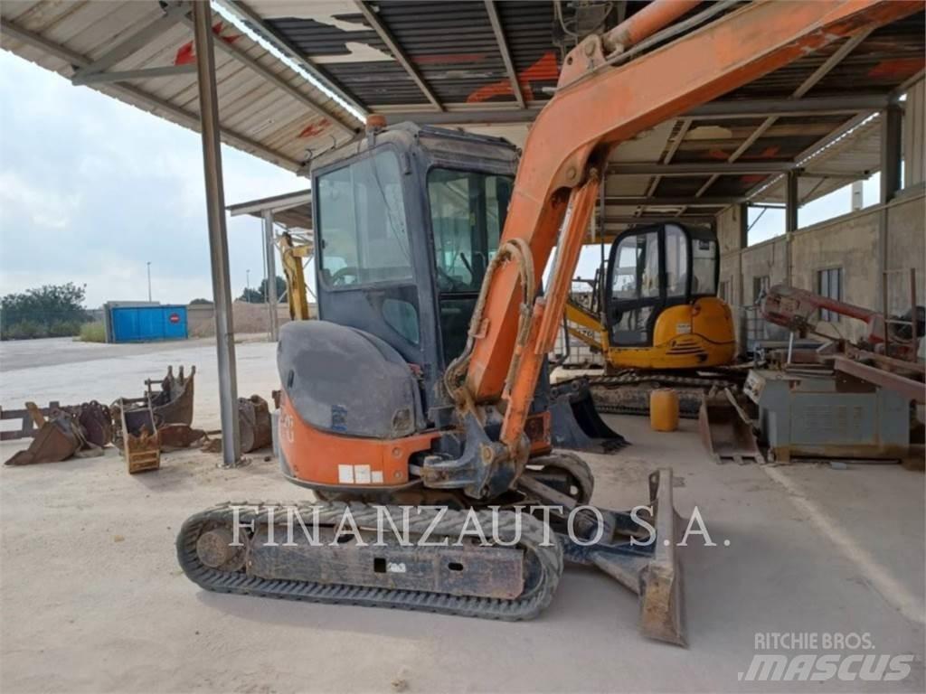 Hitachi ZX33 Pásová rýpadla