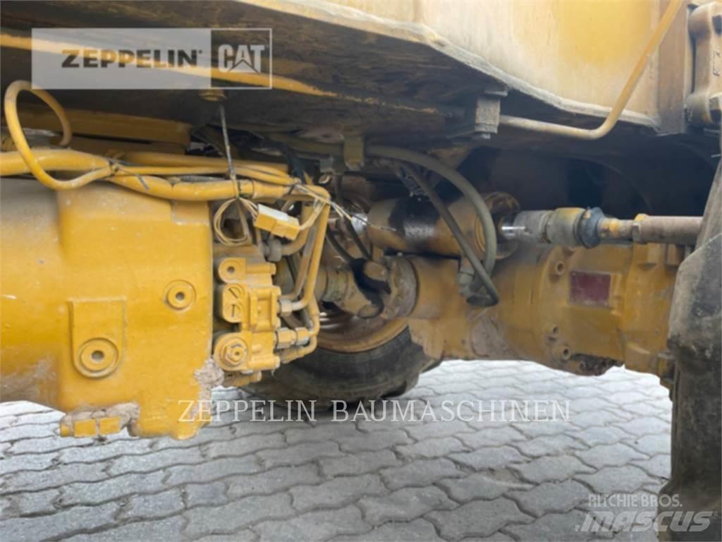 Hydrema M1220 Kolová rýpadla