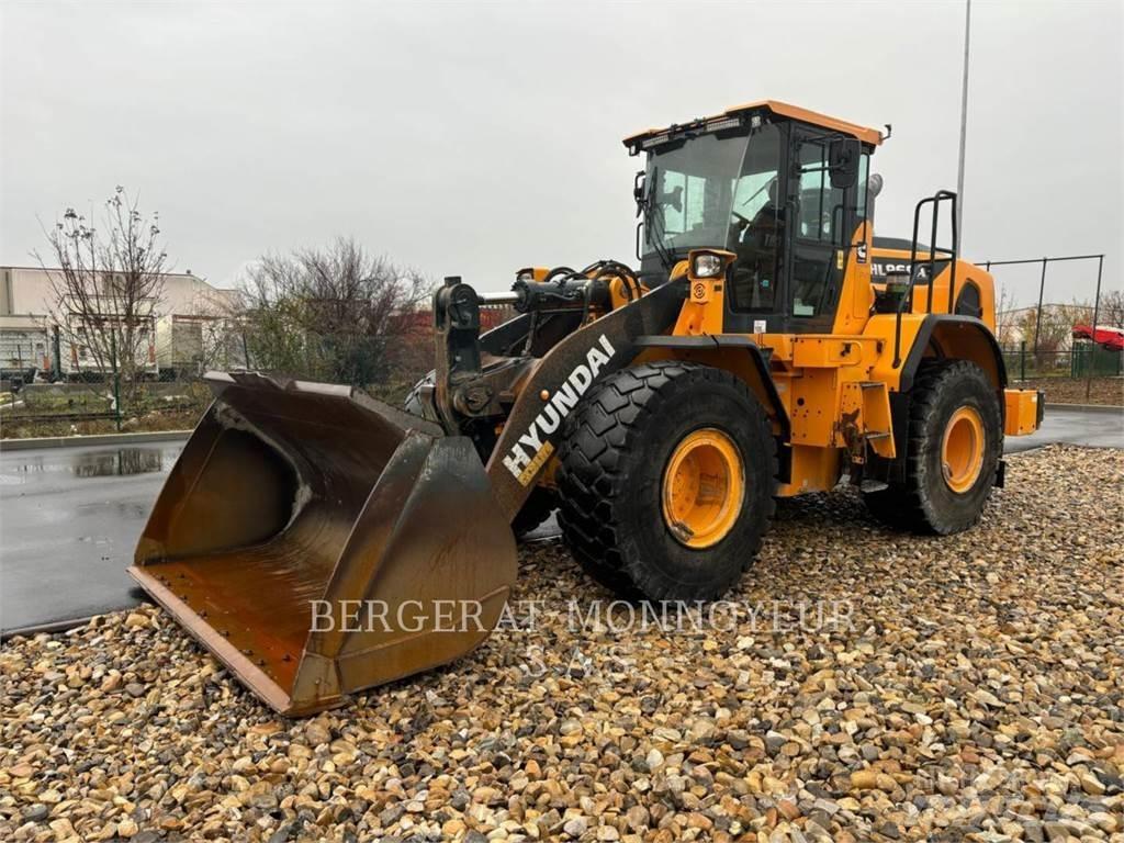 Hyundai HL960A Kolové nakladače